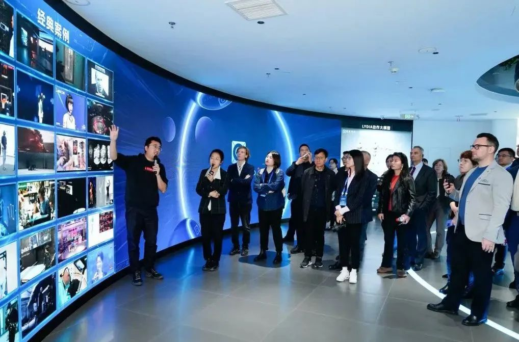 商务部副部长寄语德中企业丨米兰官方网·虚拟动点与德国商界代表共探可持续发展新机遇